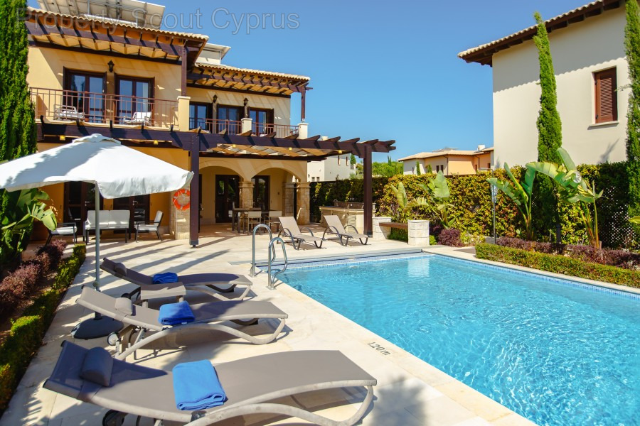 Detached Villa in Kouklia - Aphrodite Hills - Paphos For Sale - Ref. WW11393